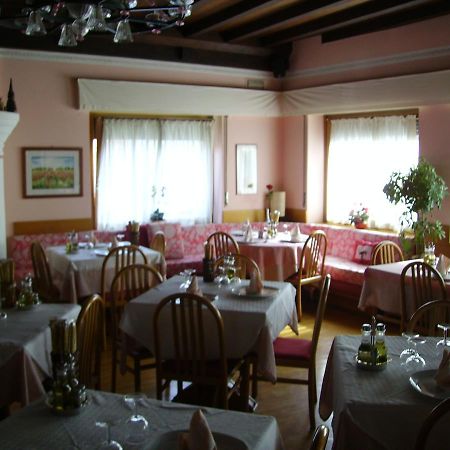 Al Cavallino Rosso Mel Exteriér fotografie