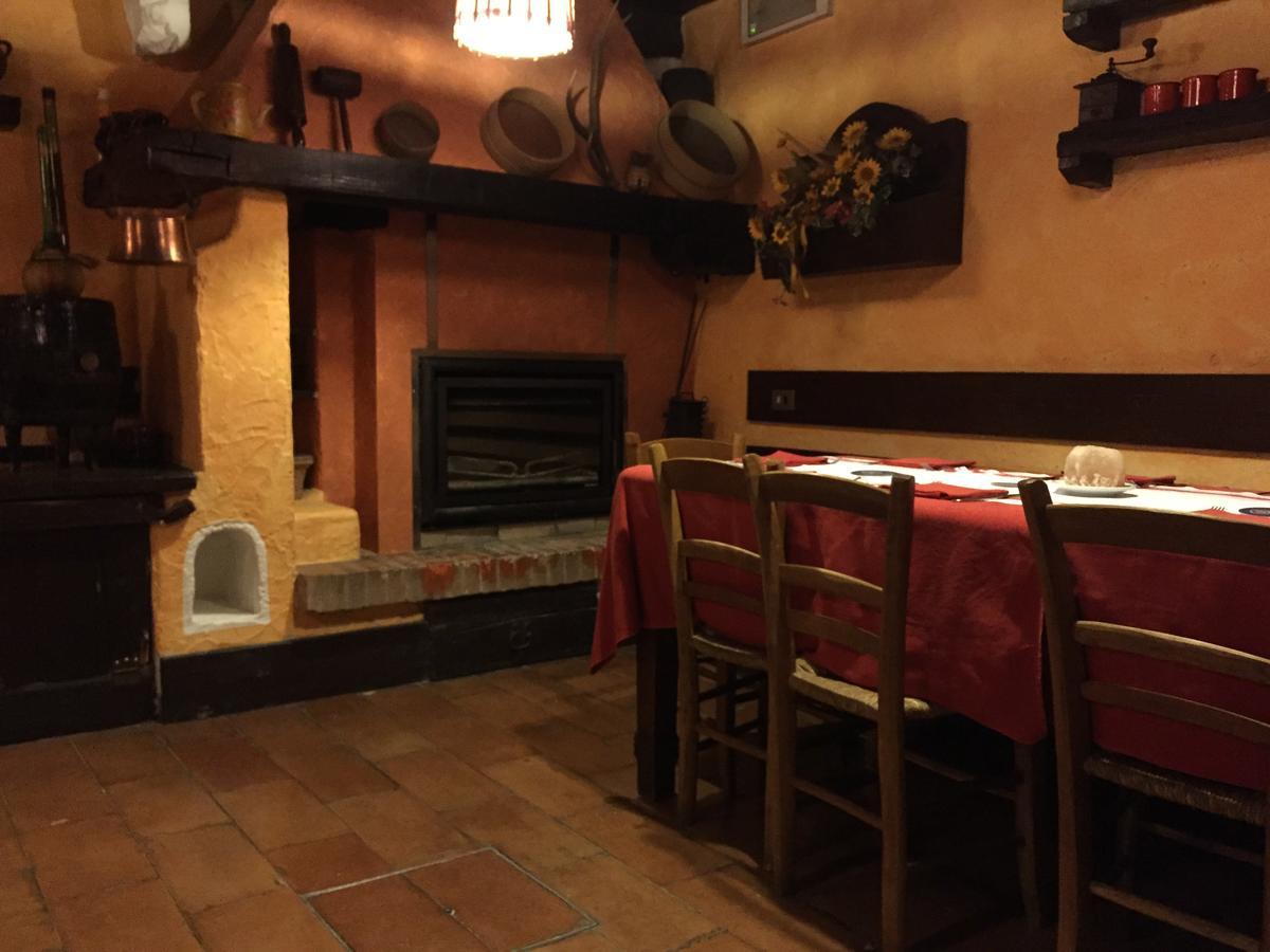 Al Cavallino Rosso Mel Exteriér fotografie